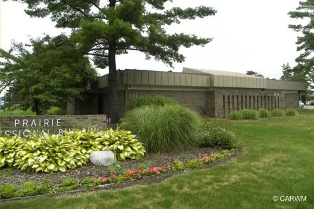 leased space at 3181 Prairrie 1